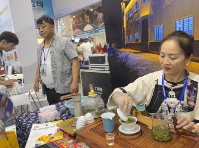 第16屆山東國際糖酒會隆重開幕 匯聚1200多家品質企業，15000多個優質品牌，茶葉代理與銷售迎來新機遇